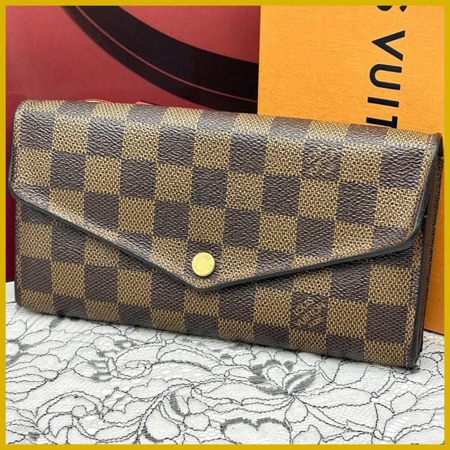Louis Vuitton Damier Portefeuille Sarah Wallet