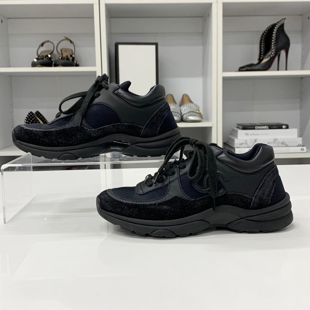 Chanel CC Logo Leather Fabric Suede Sneakers Black — view 2