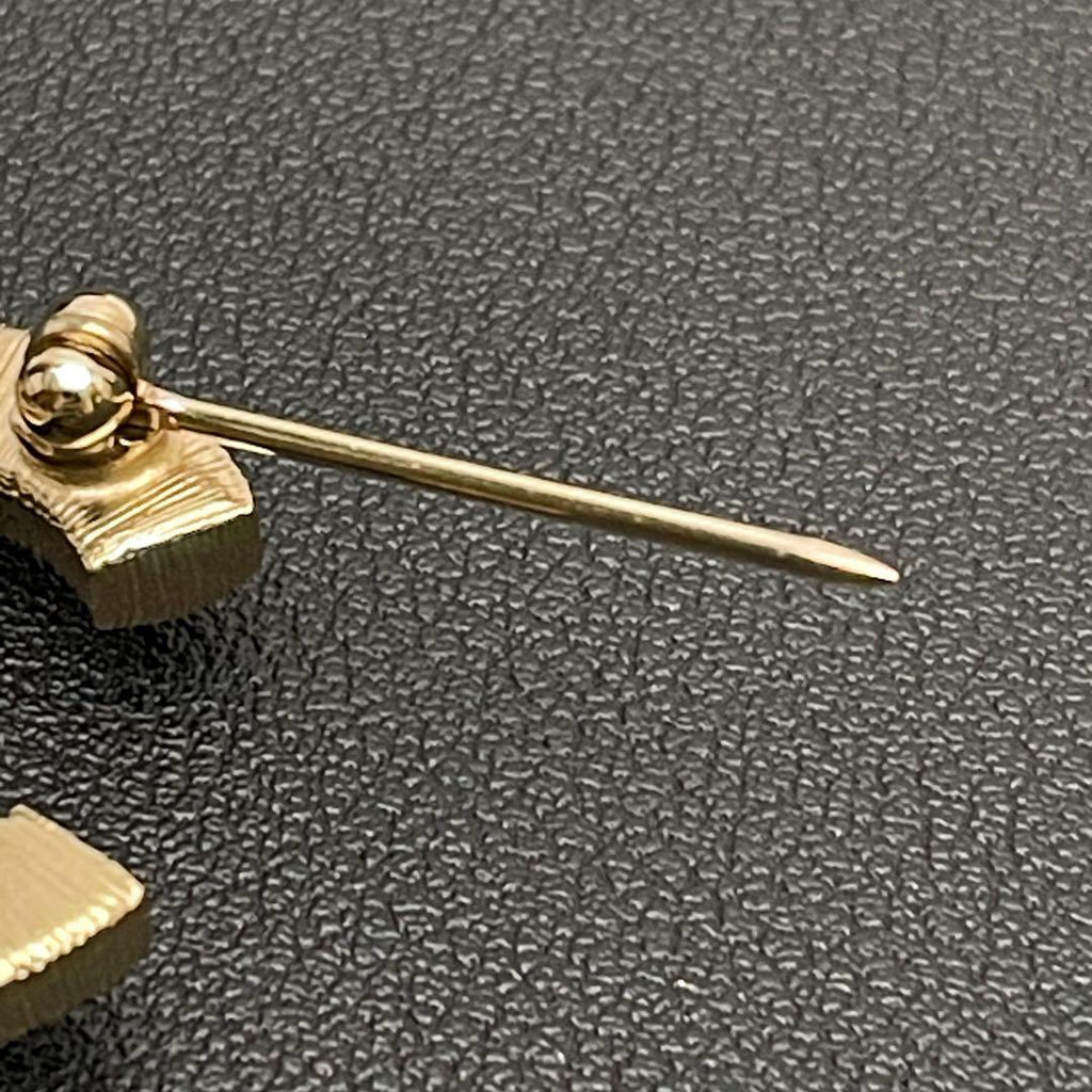 Chanel CC Logo Faux Pearl Gold Icon Brooch — view 5