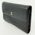 Chanel Wallet Stitch Wallet Silver — view 3