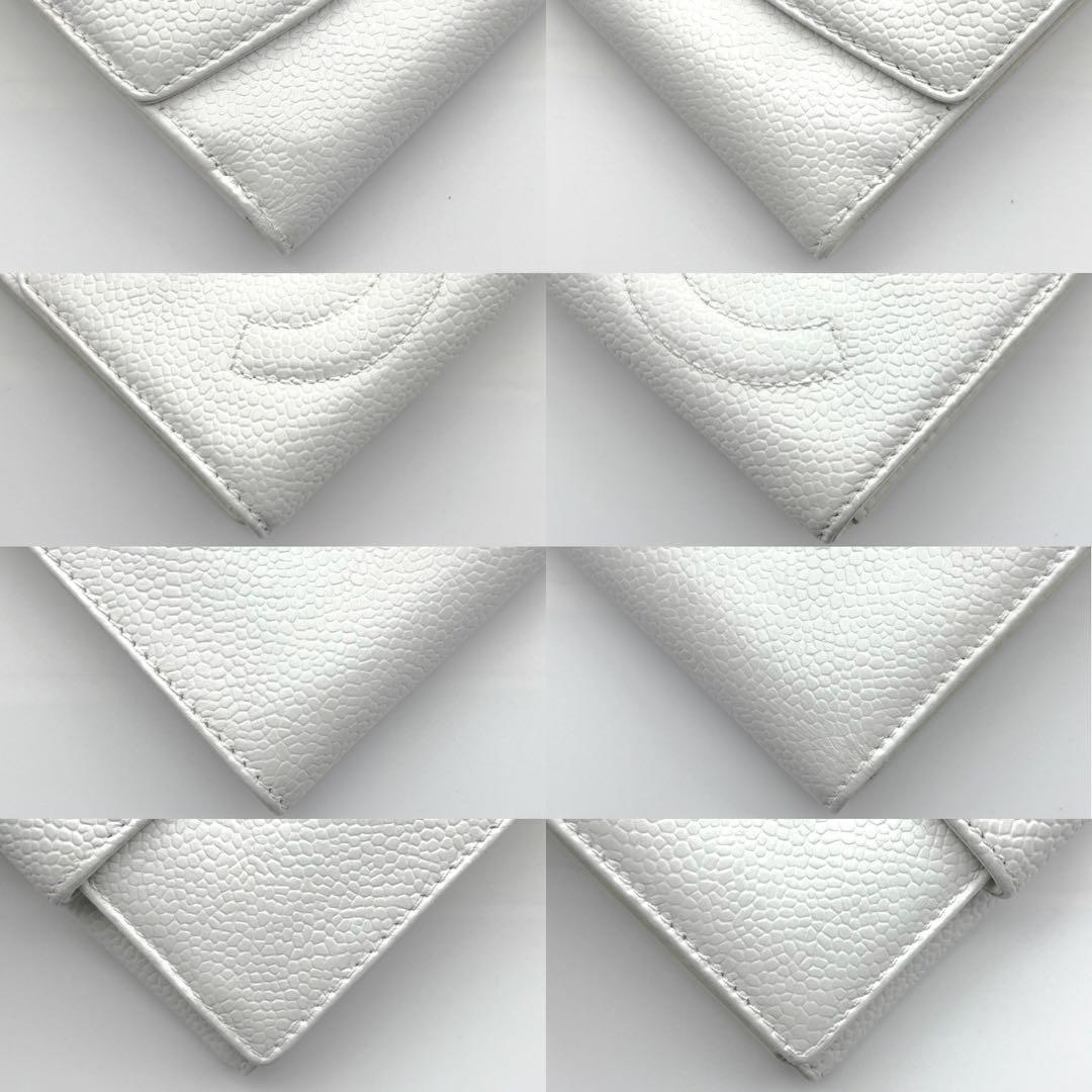 Chanel Wallet Jumbo CC Logo Caviar Hook Bifold — view 9