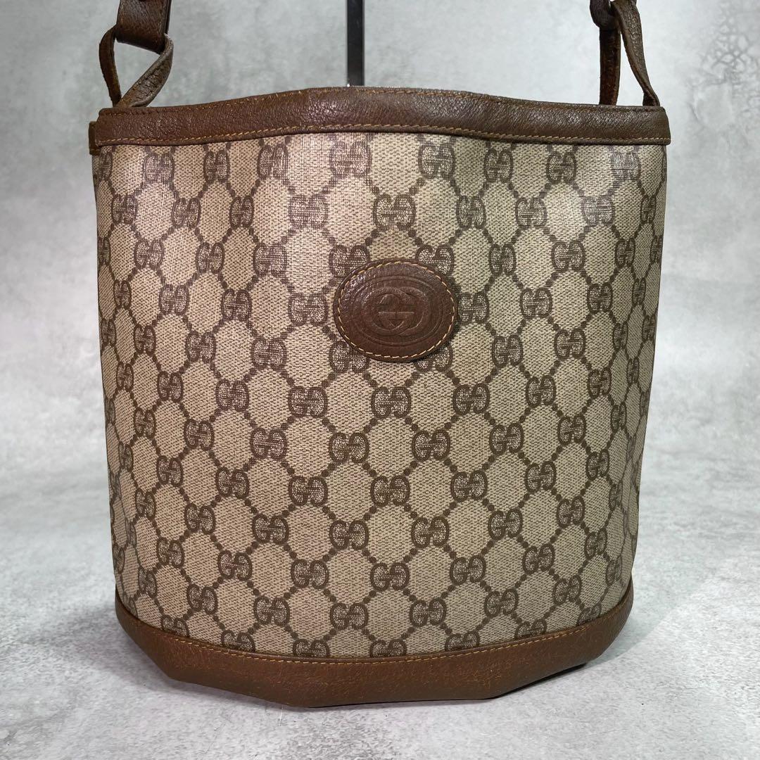 Gucci GG Shoulder Bag Brown Beige Leather Logo — view 2