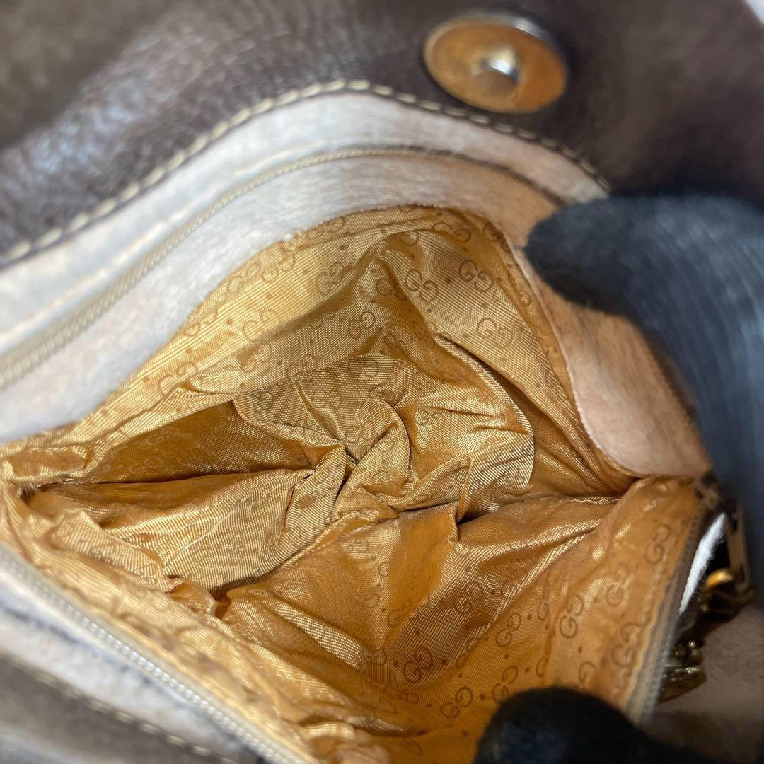 Gucci GG Shoulder Bag Brown Beige Leather Logo — view 5
