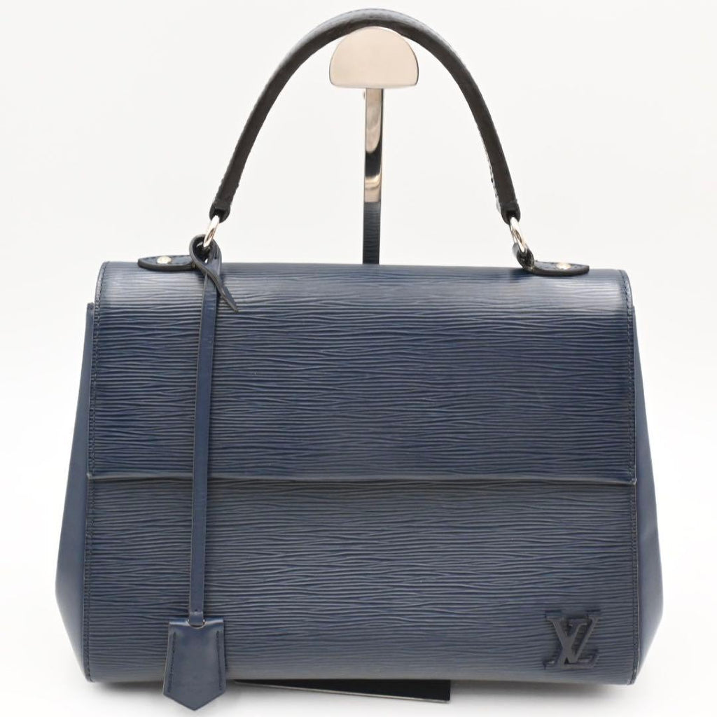 Louis Vuitton Epi Handbag Cluny MM Andigo Blue Leather