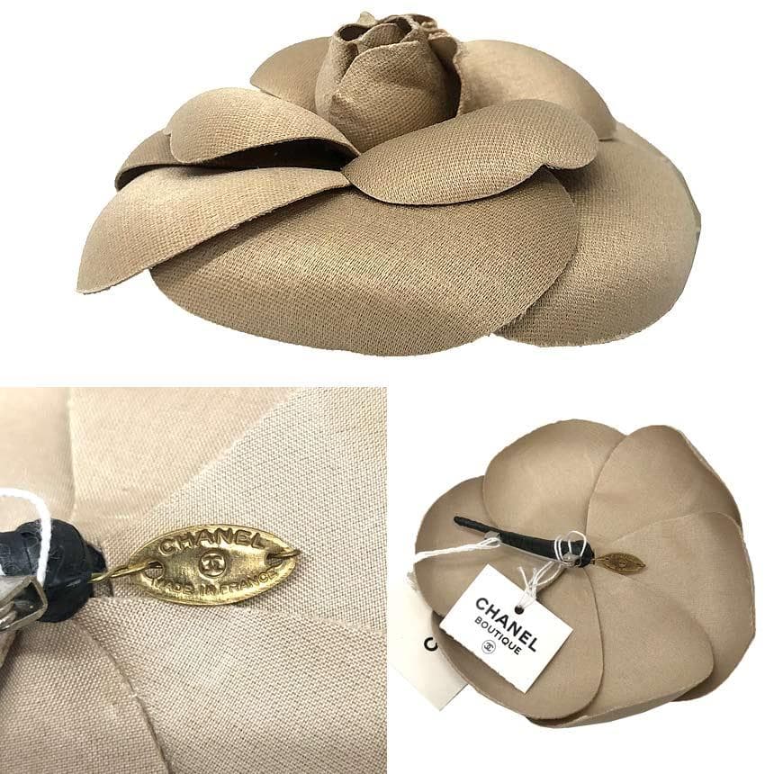 Chanel Camellia Corsage — view 4
