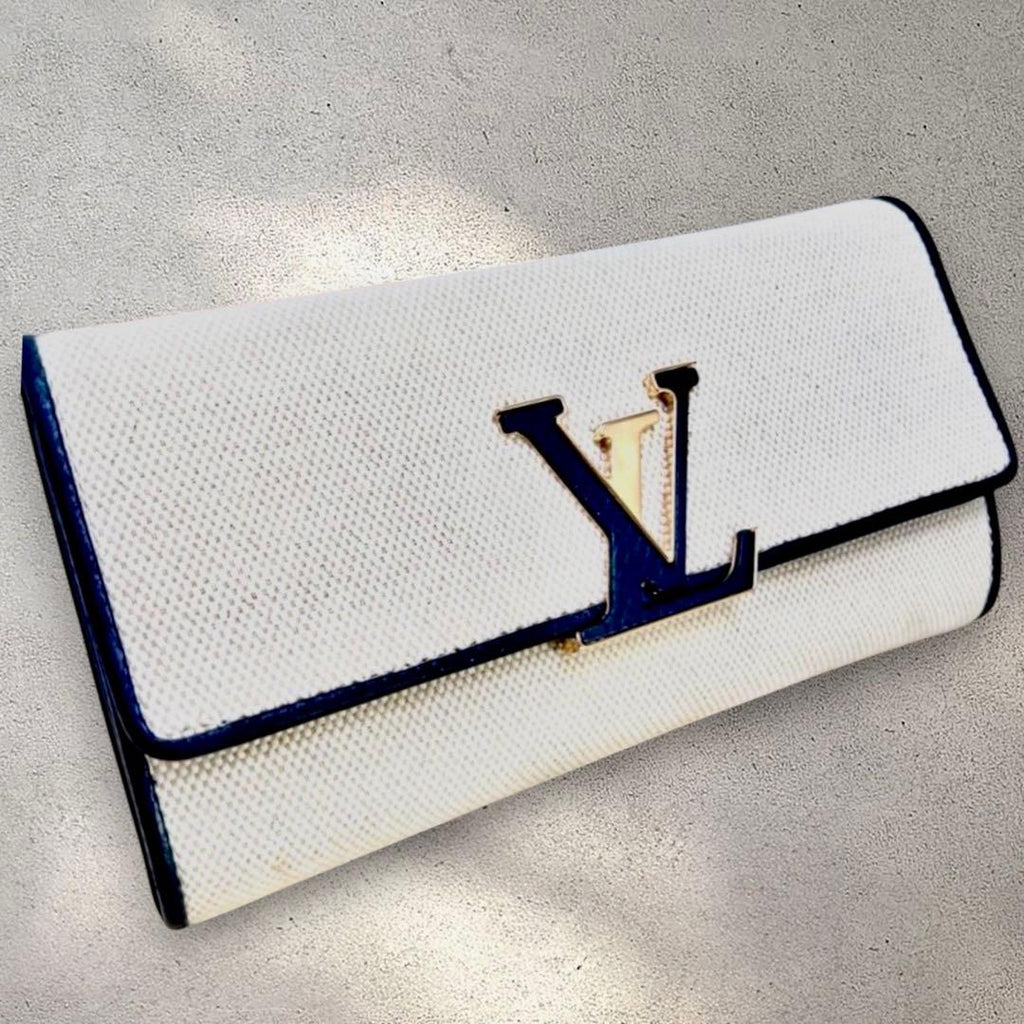 Louis Vuitton Monogram Canvas LV Logo Portefeuille Capucines Wallet