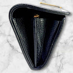 Louis Vuitton Monogram Canvas LV Logo Portefeuille Capucines Wallet — view 5