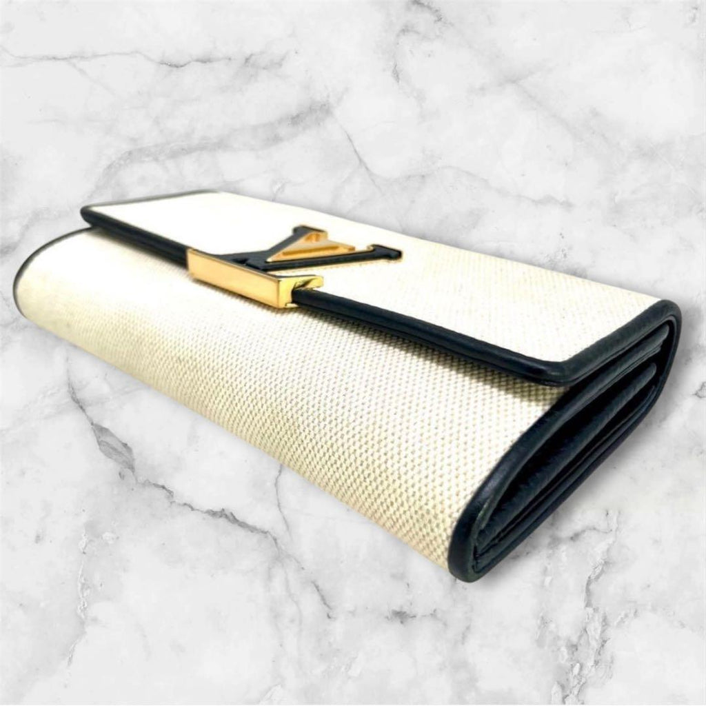 Louis Vuitton Monogram Canvas LV Logo Portefeuille Capucines Wallet — view 8