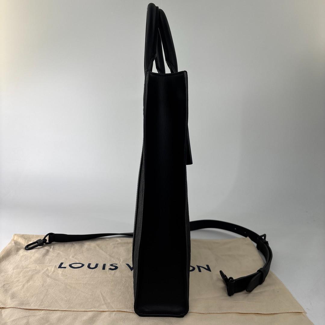 Louis Vuitton Monogram Taurillon Sac Plat Tote Bag — view 4