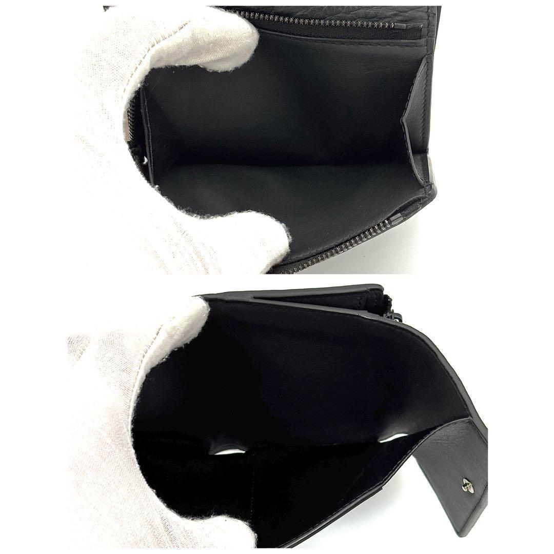 Louis Vuitton Wallet Portefeuille Pilot Monogram Taurillon — view 5