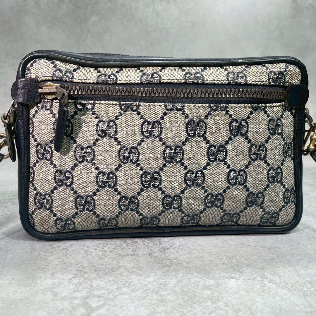 Gucci GG Shoulder Bag Navy Beige Leather Logo — view 2