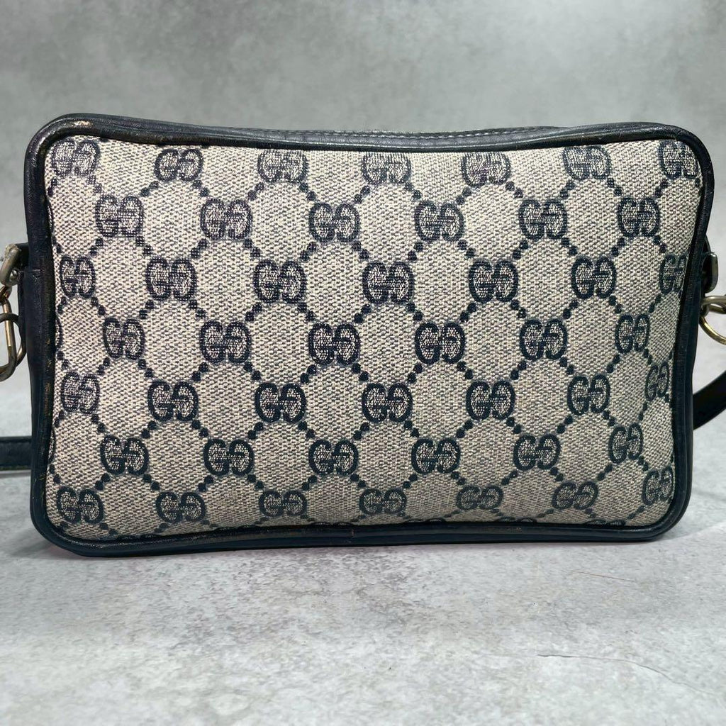 Gucci GG Shoulder Bag Navy Beige Leather Logo — view 3