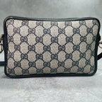 Gucci GG Shoulder Bag Navy Beige Leather Logo — view 3
