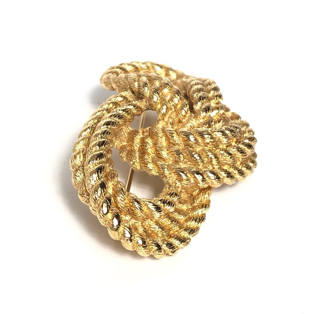 Christian Dior Brooch Gold Knot Twist — view 5