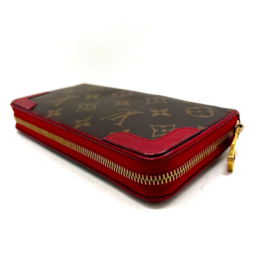 Louis Vuitton Retiro Monogram Zippy Wallet — view 5