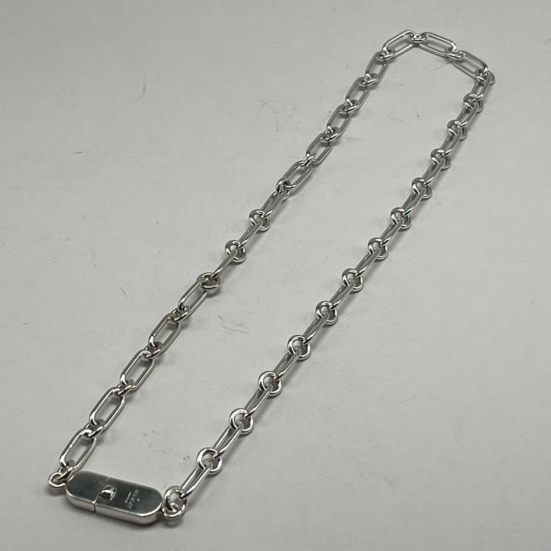 Gucci Tom Ford Era Oval Link Necklace — view 2