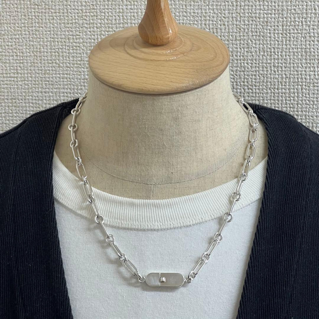 Gucci Tom Ford Era Oval Link Necklace — view 7