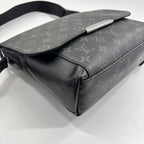 Louis Vuitton Super Monogram Eclipse Explorer PM — view 7