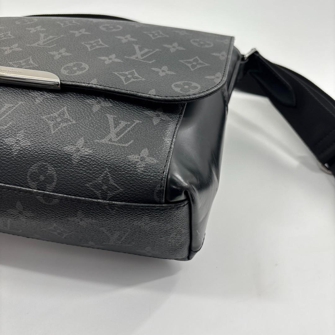 Louis Vuitton Super Monogram Eclipse Explorer PM — view 8