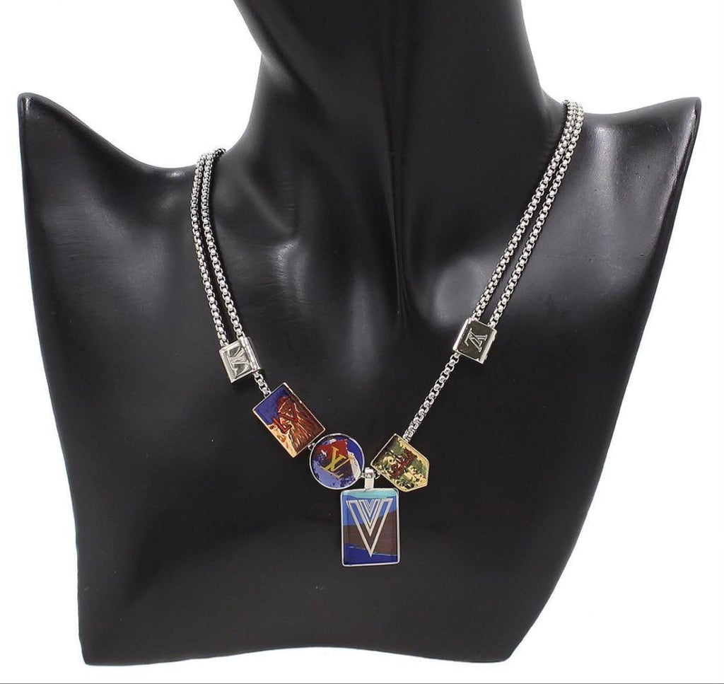 Louis Vuitton Collier LV Alps Chain Necklace — view 2