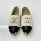 Chanel CC Logo Espadrille Fabric Leather Flat Shoes — view 2
