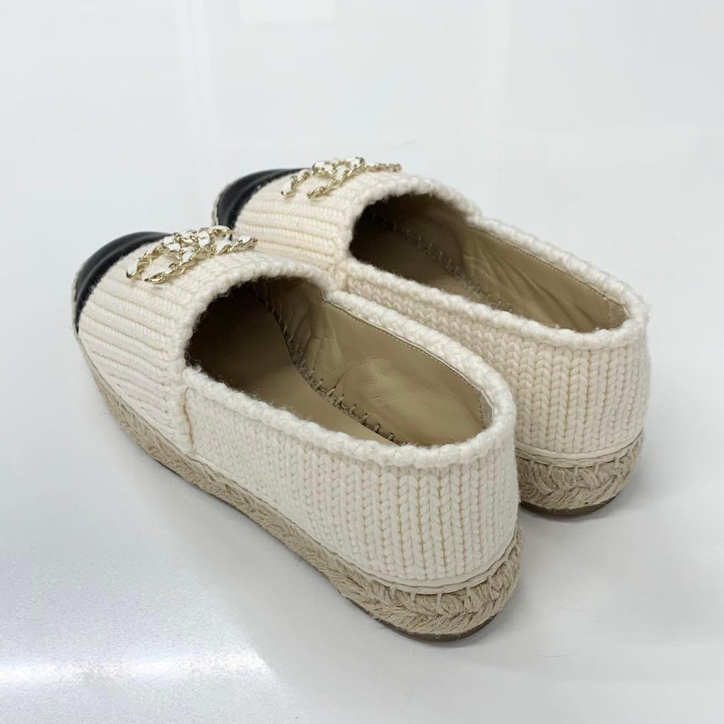 Chanel CC Logo Espadrille Fabric Leather Flat Shoes — view 4
