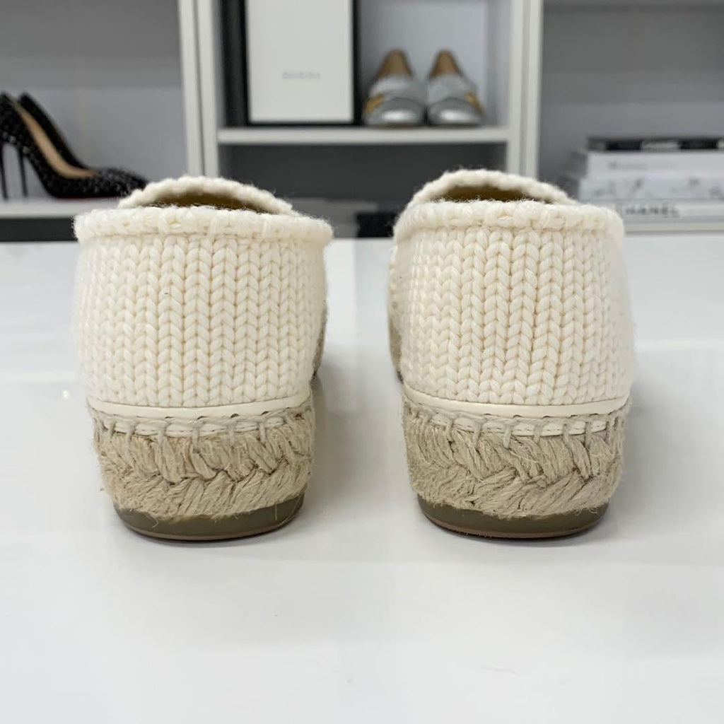 Chanel CC Logo Espadrille Fabric Leather Flat Shoes — view 5