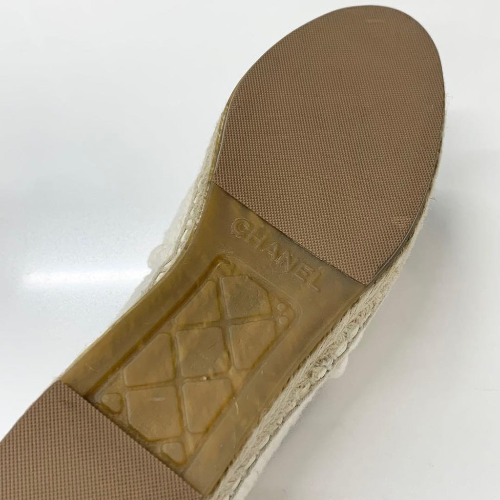 Chanel CC Logo Espadrille Fabric Leather Flat Shoes — view 8