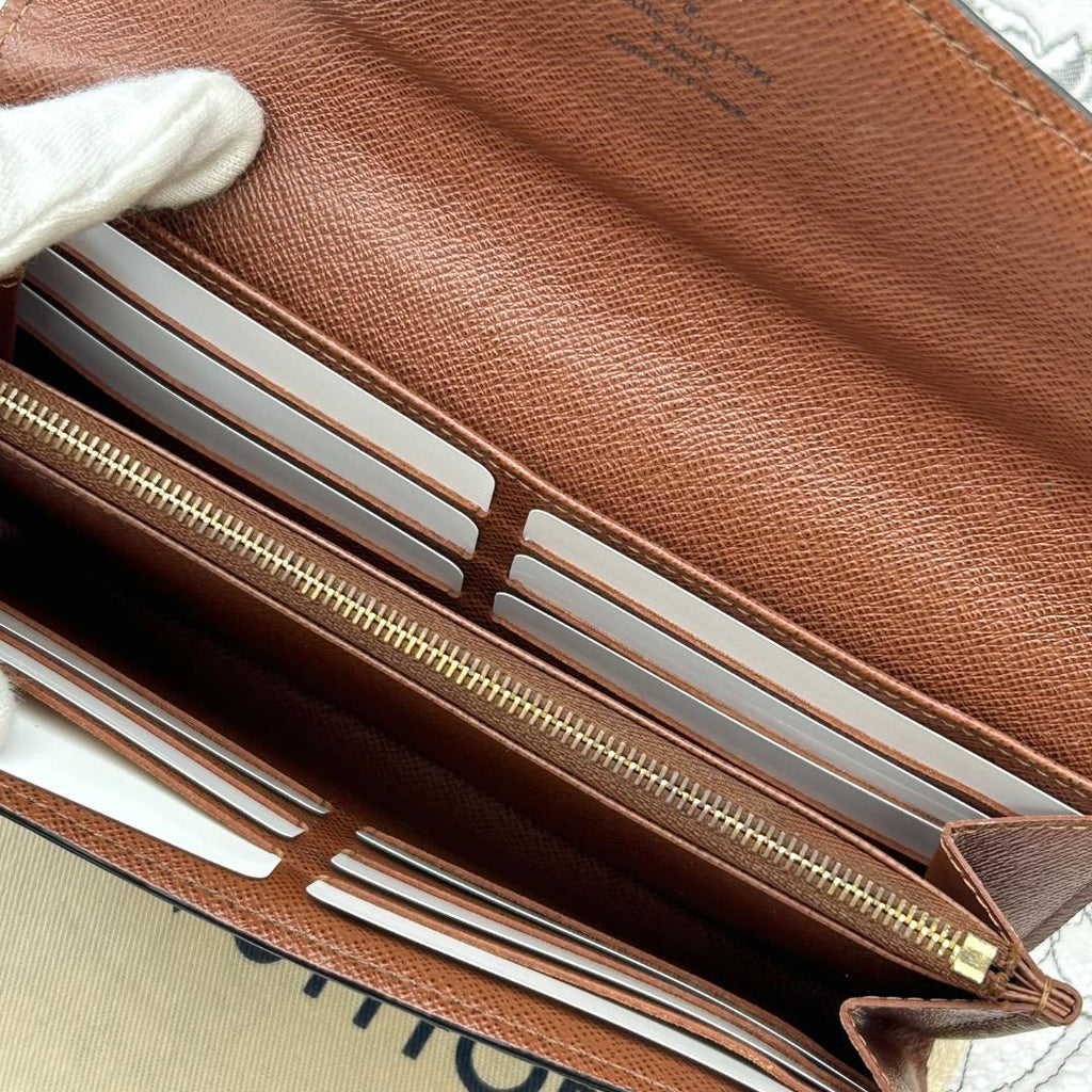 Louis Vuitton Monogram Portefeuille Sarah Wallet — view 7