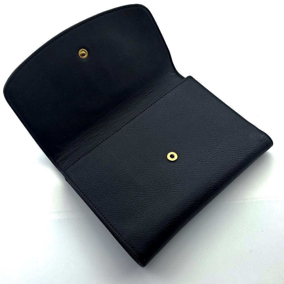 Chanel Wallet Jumbo CC Logo Caviar Trifold Round Charm Black — view 5