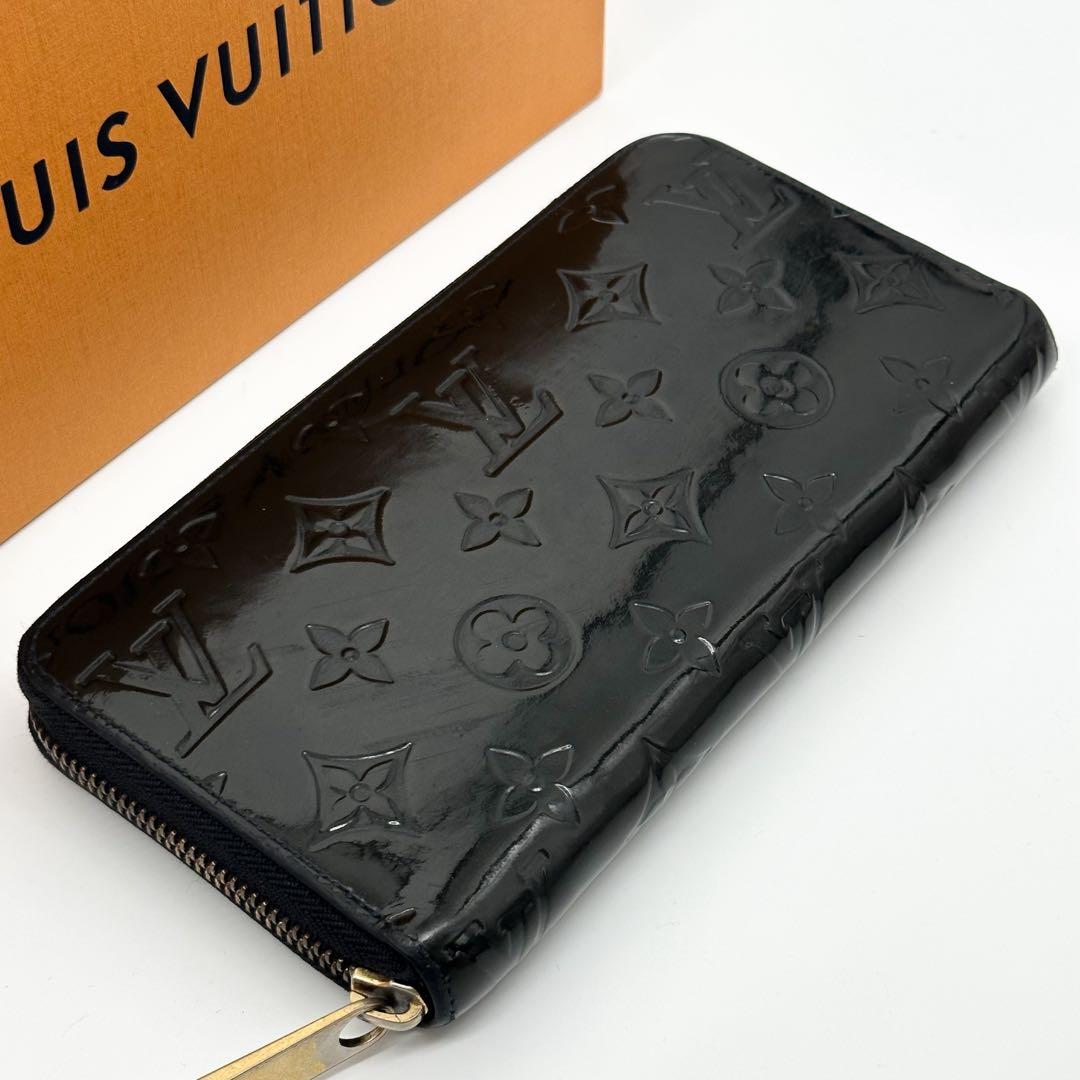 Louis Vuitton Zippy Wallet Black Vernis Round — view 4