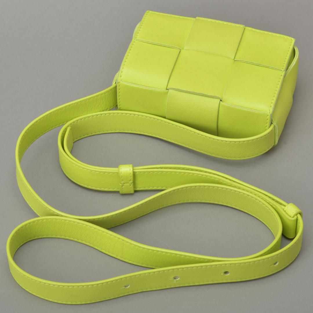 Bottega Veneta Caddy Cassette Shoulder Bag Lime Green Leather — view 4