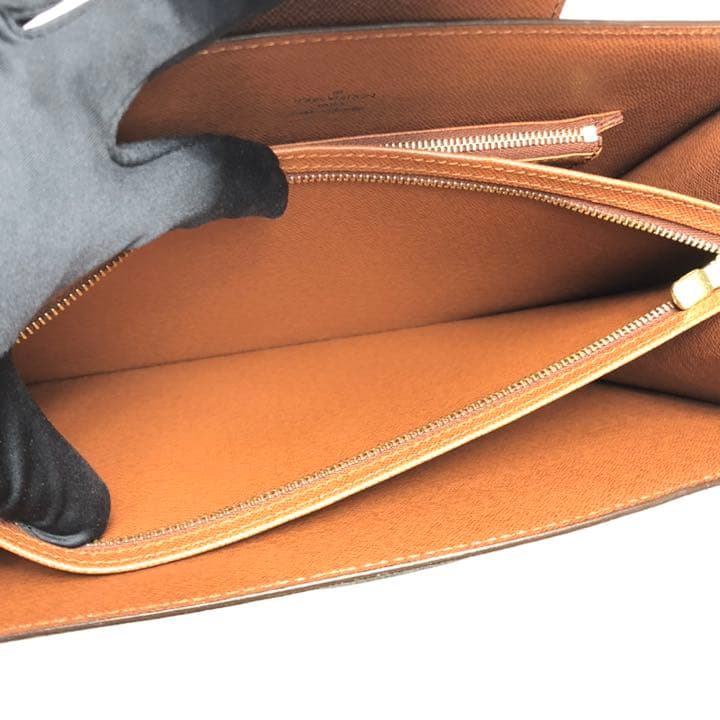 Louis Vuitton Monogram Shoulder Bag Clousel — view 7