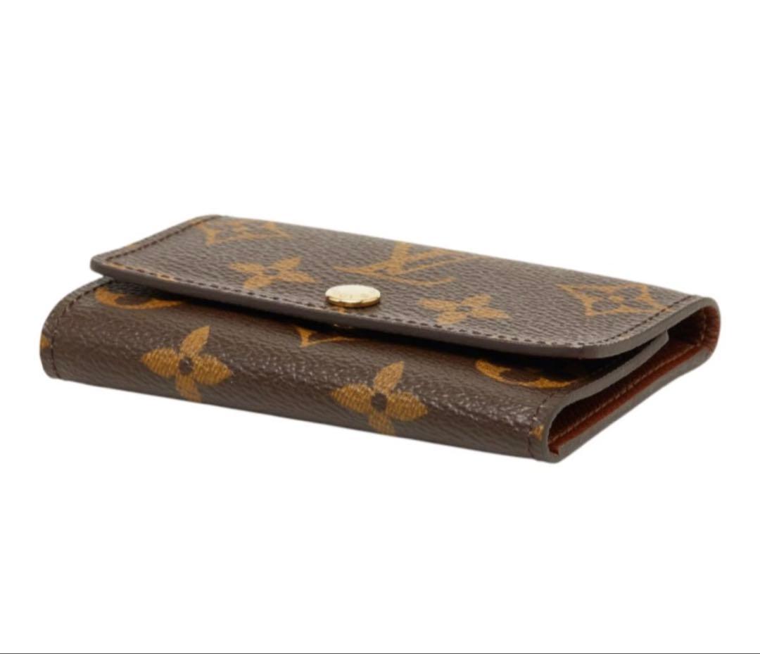 Louis Vuitton Monogram Key Case Key Holder — view 4