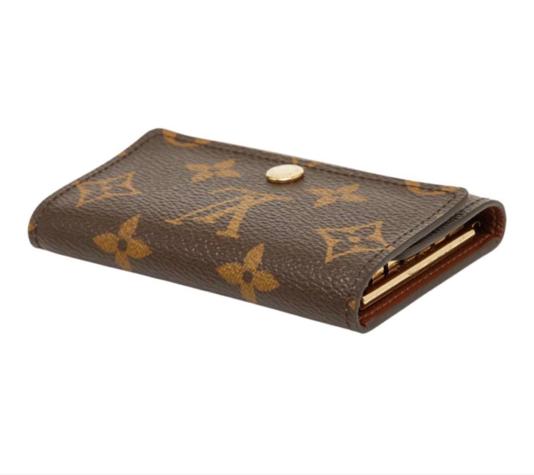 Louis Vuitton Monogram Key Case Key Holder — view 5