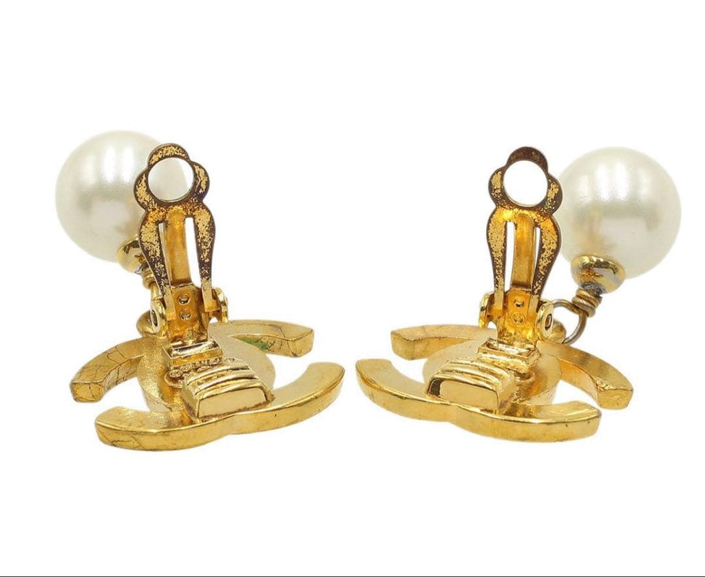 Chanel CC Logo Turnlock Fakepearl Earrings — view 4