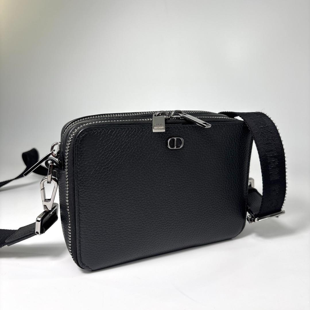 Dior Logo Black Shoulder Bag — view 3