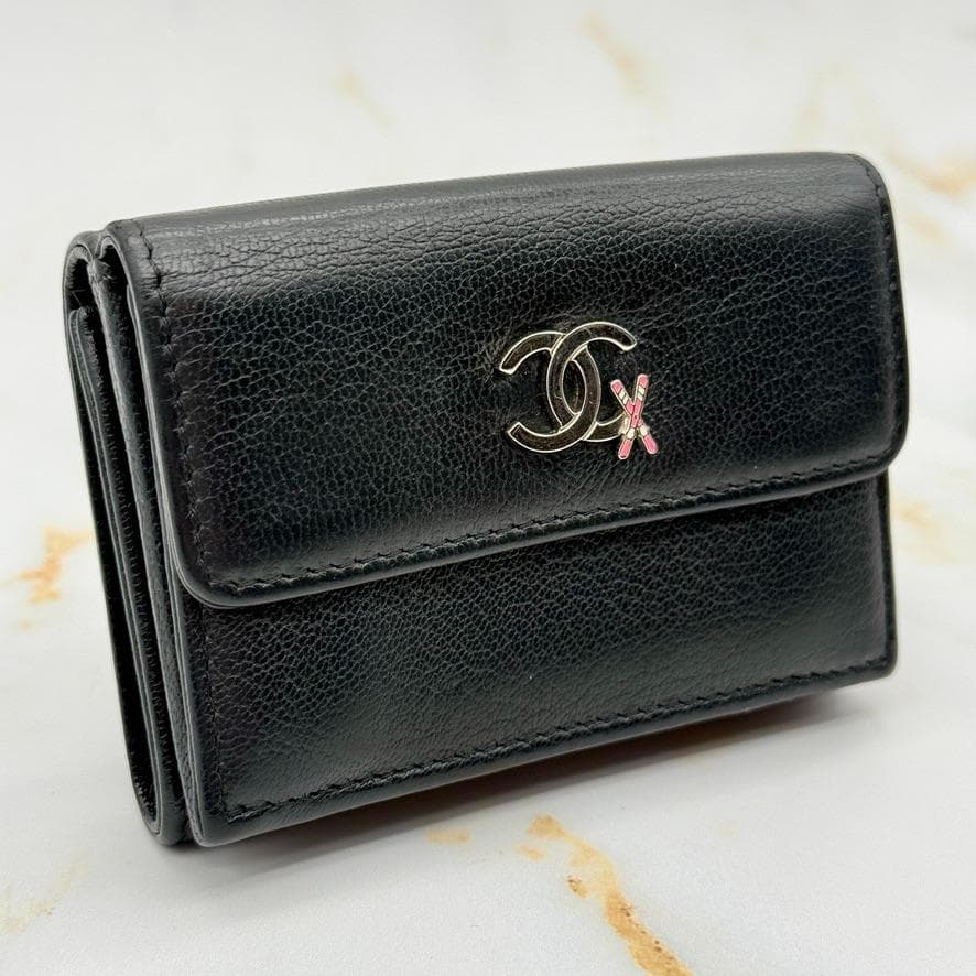 Chanel Ski Motif Trifold Wallet — view 2