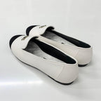 Chanel CC Logo Leather Bicolor Loafers White Black — view 4