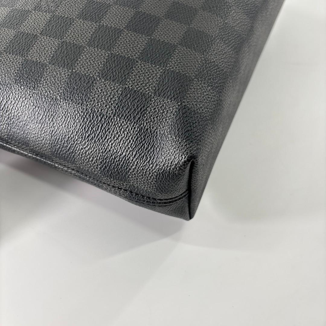 Louis Vuitton Mick PM NM Damier Graphite Shoulder Bag — view 7