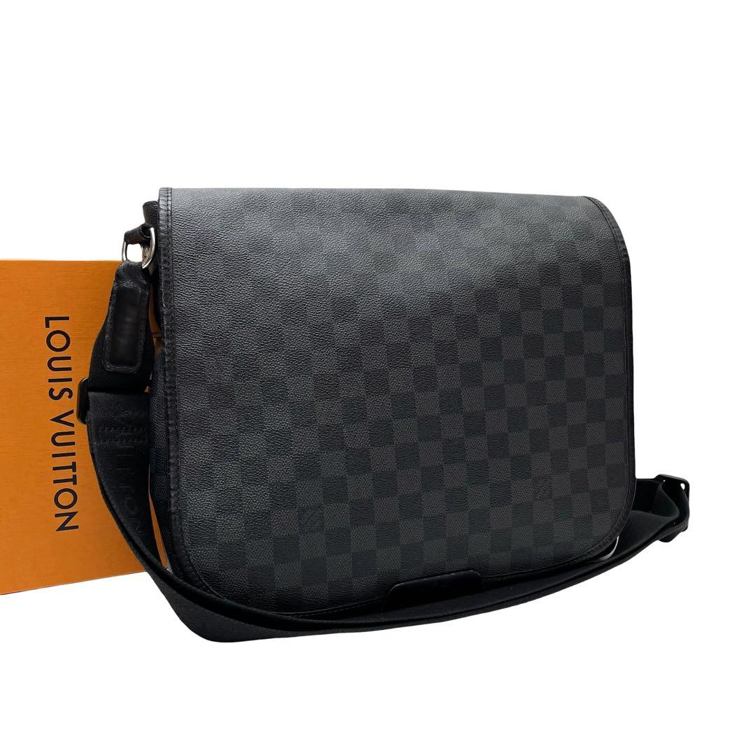 Louis Vuitton Damier Graphite Daniel MM Shoulder