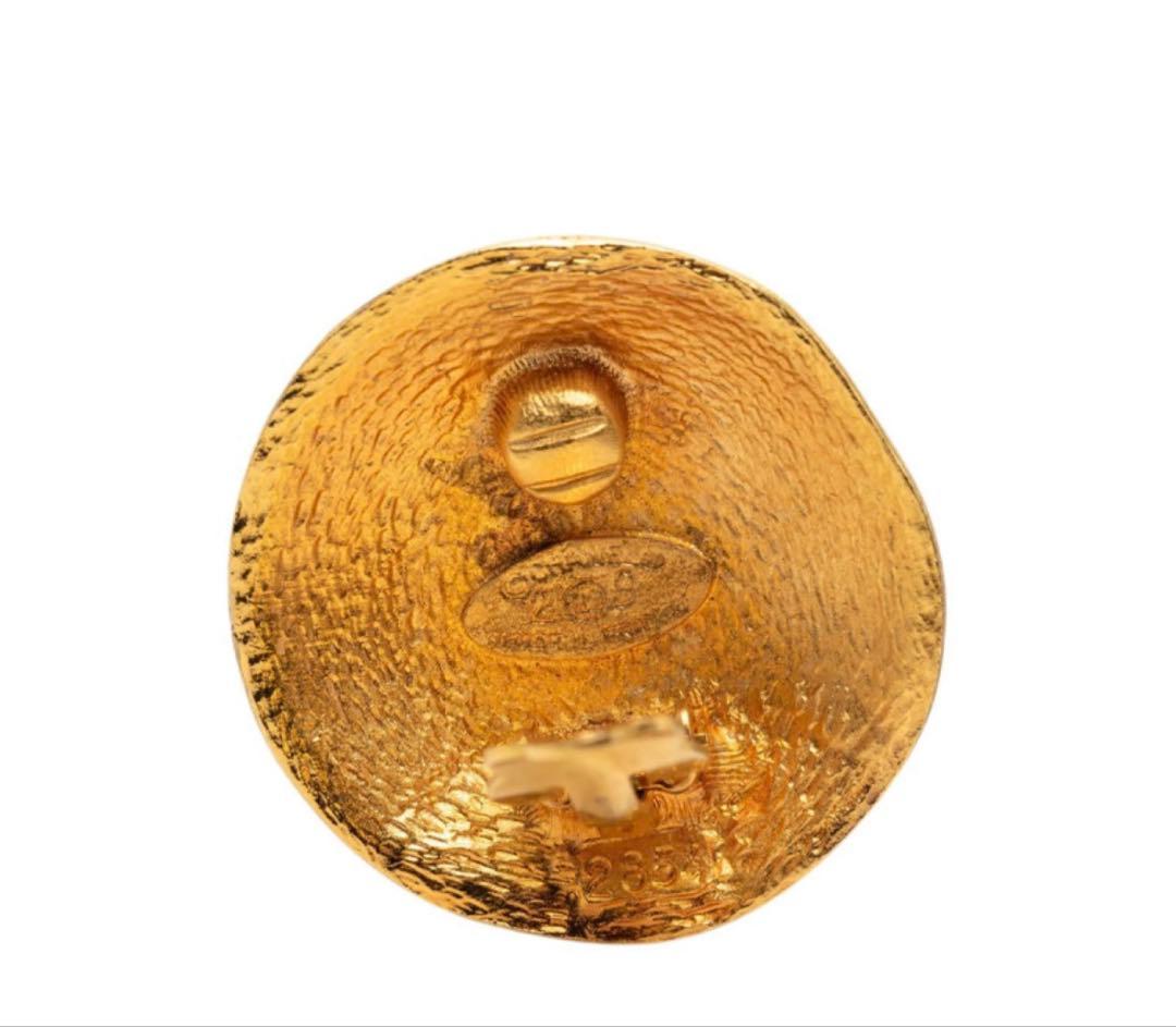 Chanel Vintage CC Logo Round Earrings — view 3