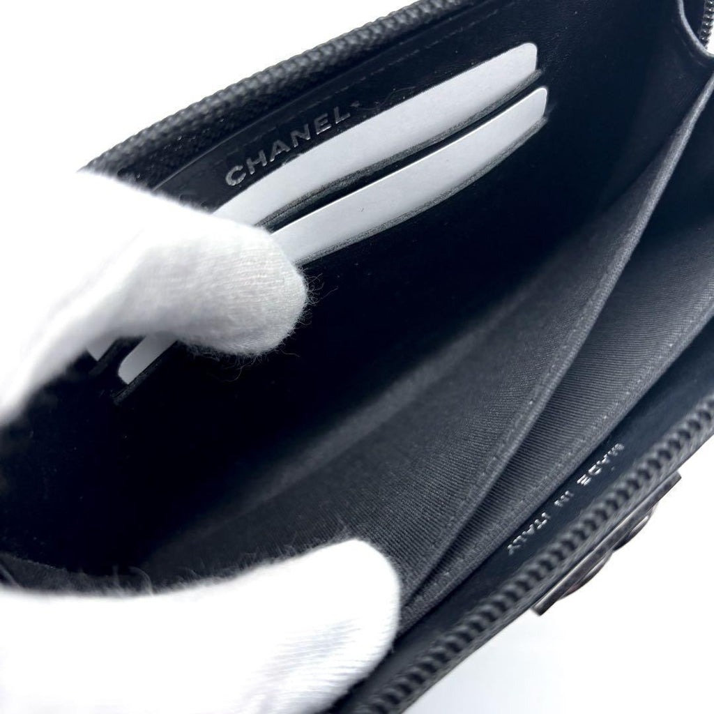 Chanel Wallet Boy Round — view 5