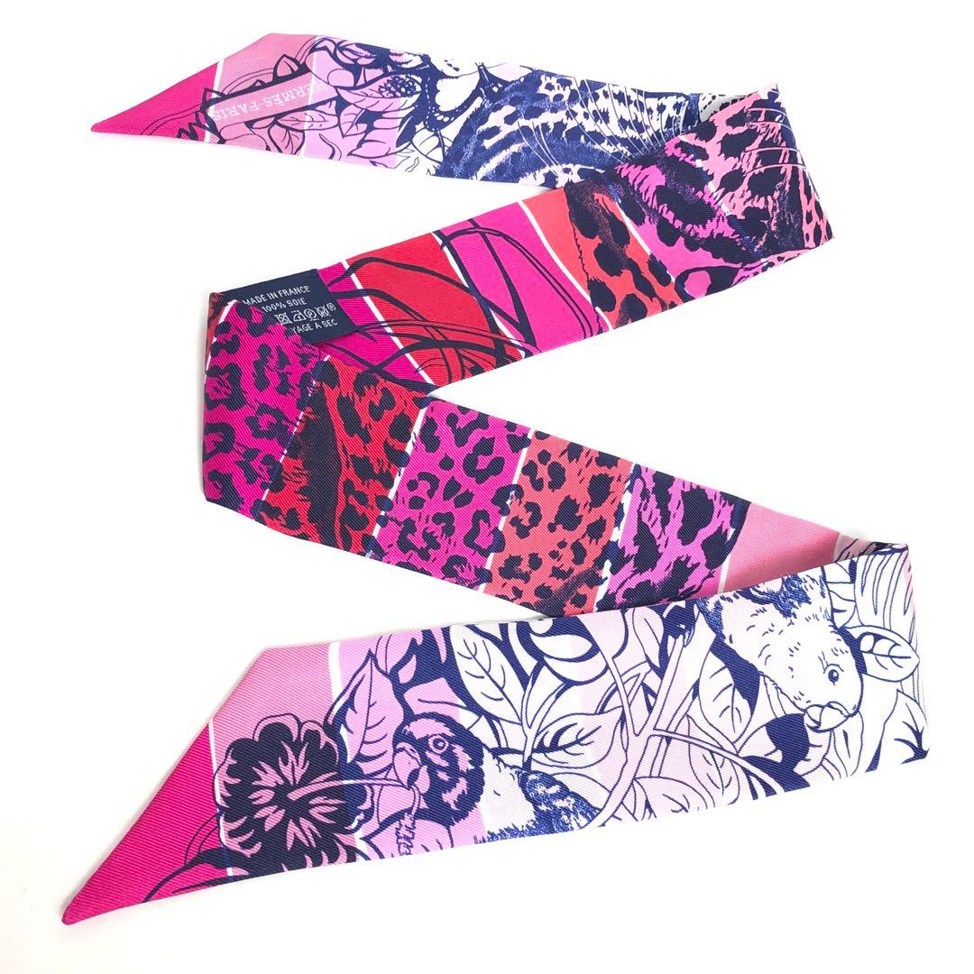 Hermes Twilly Scarf Silk Jungle Love — view 5