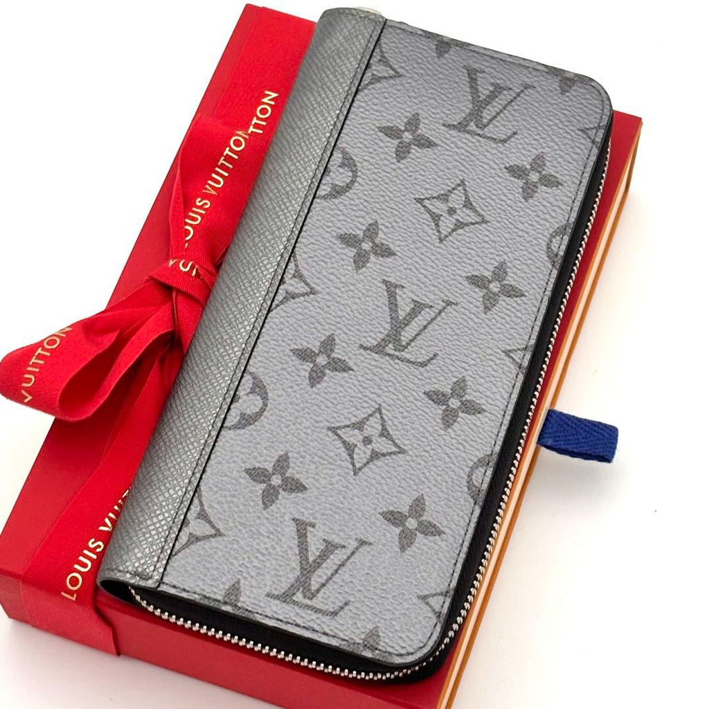 Louis Vuitton Wallet Zippy Vertical Silver