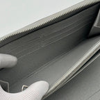 Louis Vuitton Slightly New Zippy Organizer Logo Story Wallet — view 9