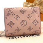 Louis Vuitton Monogram Mahina Portefeuille Iris Compact Magnolia Wallet — view 2