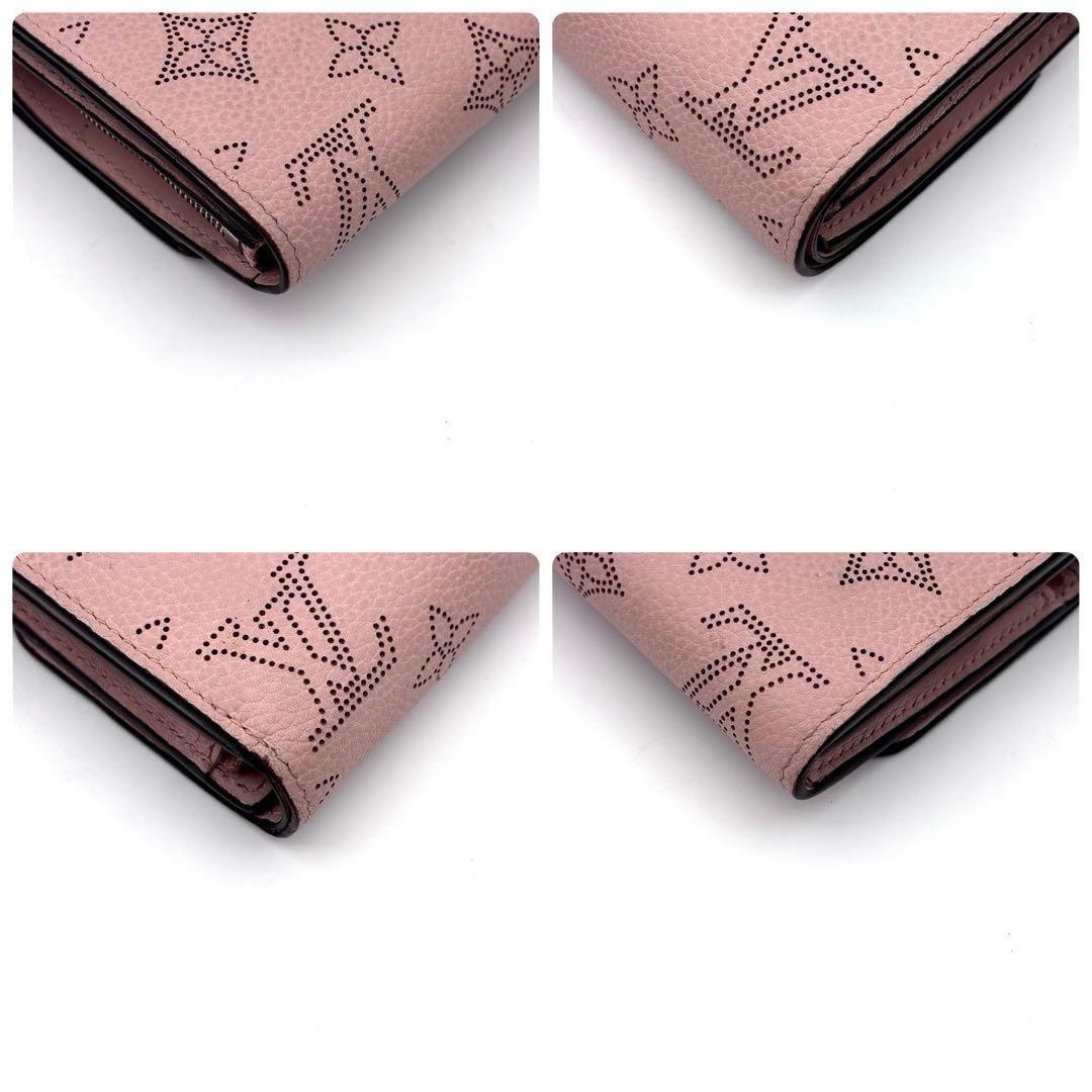 Louis Vuitton Monogram Mahina Portefeuille Iris Compact Magnolia Wallet — view 7