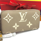 Louis Vuitton Wallet Zippy Tourtore le Cream Leather