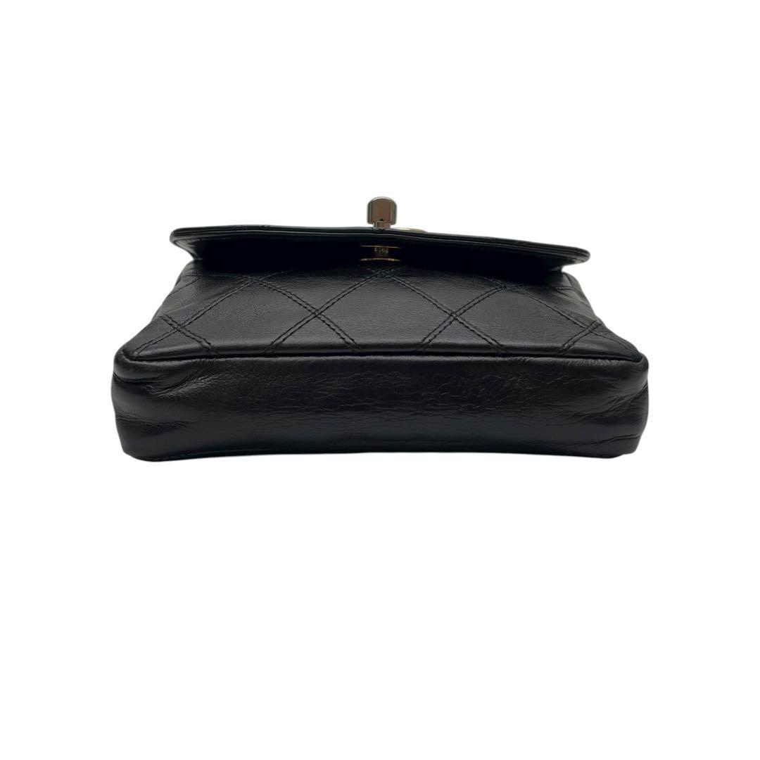 Chanel Bicolor Quilted Lambskin Waist Shoulder — view 5